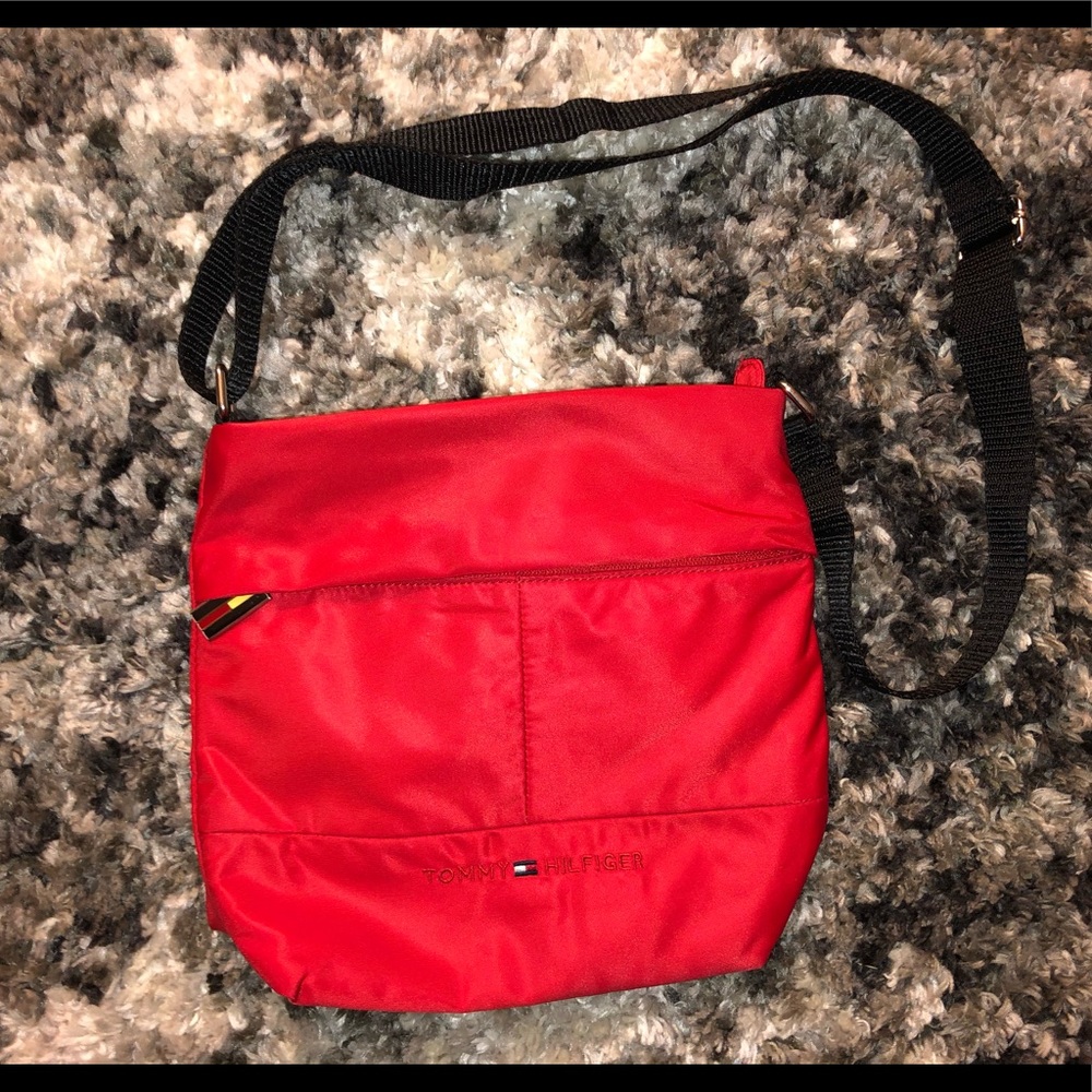 Vintage Tommy Hilfiger cross body bag